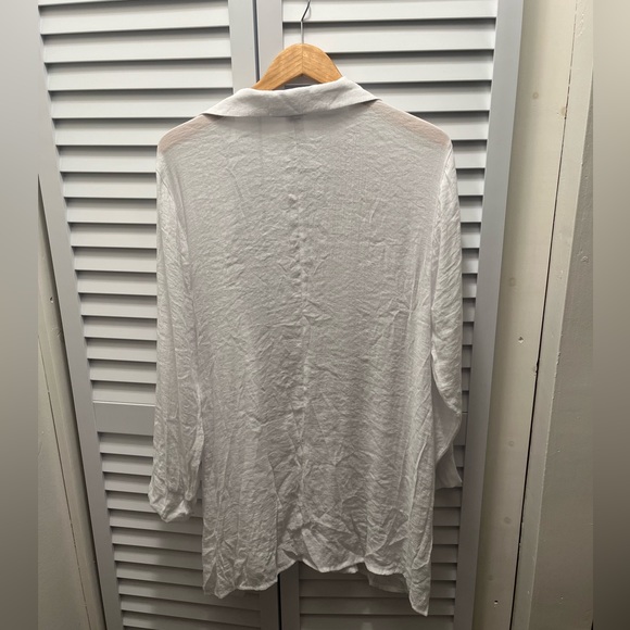 Swimsuit cover - Picture 7 of 8